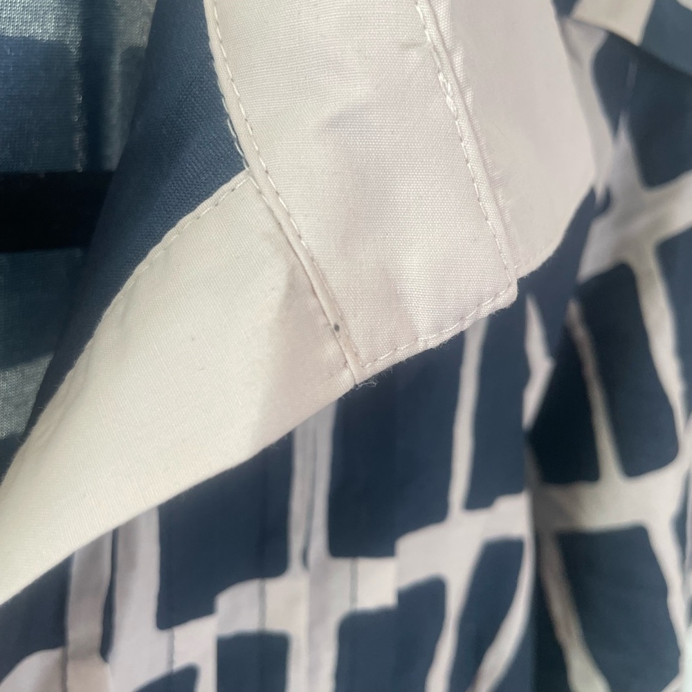 Entro Navy Patterned Puff Sleeve Dress - Picture 10 of 10